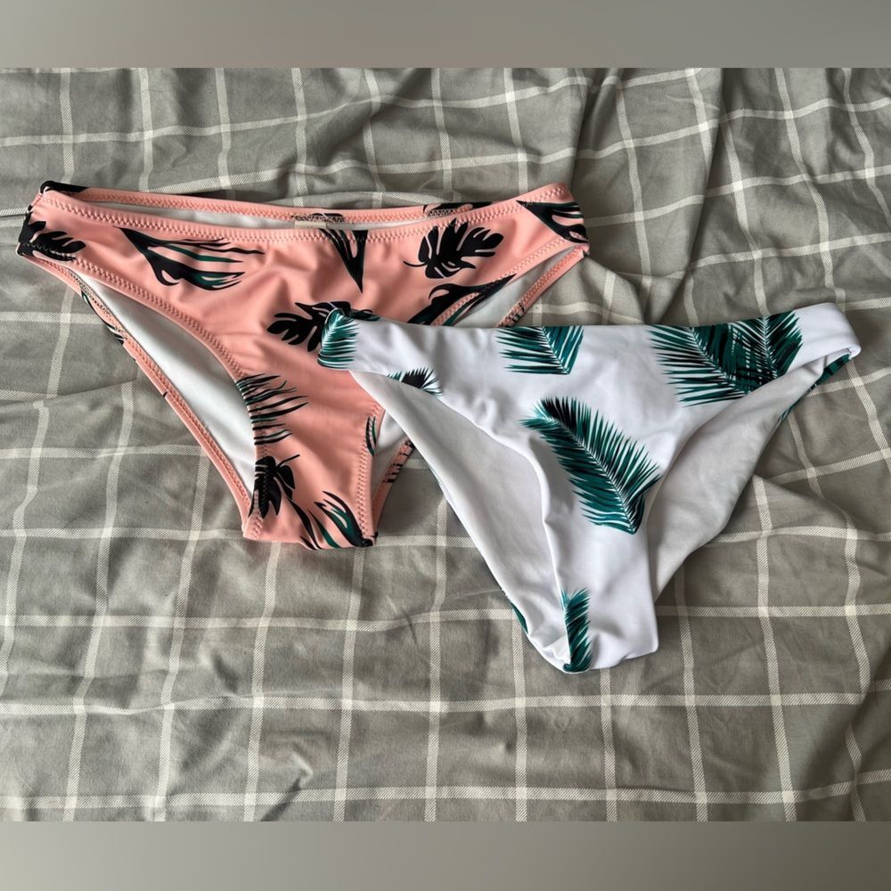 Bundle of‎ Two Bikini Bottoms